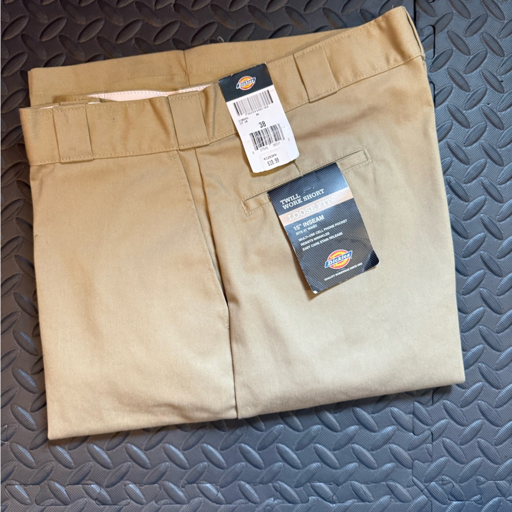 Dickies Men's Khaki Chinos - Picture 4 of 5